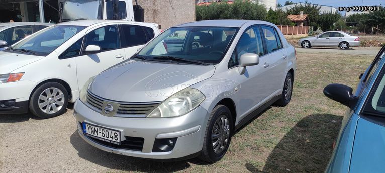 Nissan Tiida 2010
