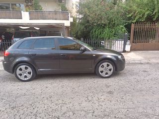 Audi A3 '05  Sportback 1.6 FSI Ambition