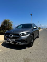 Mercedes-Benz GLA 200 '21  Progressive 7G-DCT