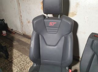 RECARO FORD FOCUS ST-thumb-5
