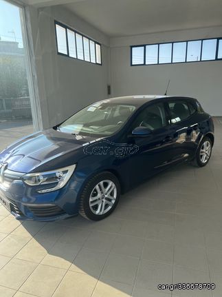 Renault Megane '18 TCe