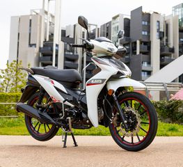 UM 2026 FLASH 125 i CBS UM Made in USA Δωρεάν Μεταφορά!!!-thumb-32