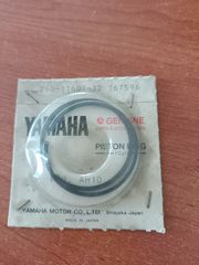 5,3,b piston ring set 0,25 yamaha V50