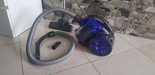 Vacuum cleaner CLATRONIC 700W HEPA filter bagless
