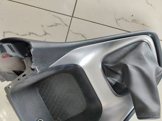 ΚΟΝΣΟΛΑ TOYOTA YARIS 2022-thumb-2