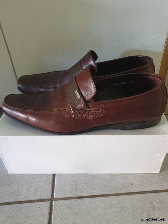 HUGO BOSS ΔΕΡΜΑΤΙΝΑ