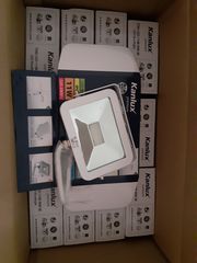 13 Προβολείς (λευκό σώμα) LED 11watt Θερμό Λευκό ΑΧΡΗΣΙΜΟΠΟΙΗΤΟΙ