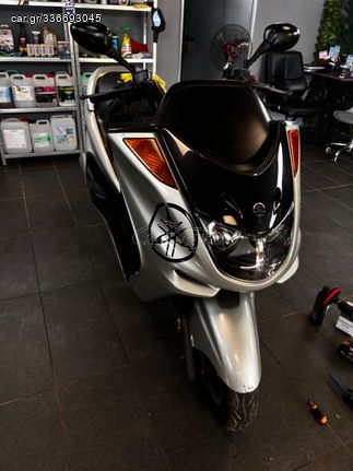 Yamaha Majesty 400 2004 Dissassembly sheet. Purchase genuine spare parts online
