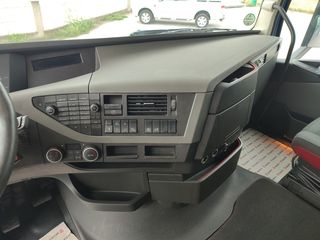 Σασί Volvo 2015 FH500 6x2 - EURO 6-thumb-72