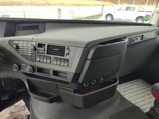 Σασί Volvo 2015 FH500 6x2 - EURO 6-thumb-75