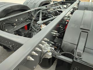 Σασί Volvo 2015 FH500 6x2 - EURO 6-thumb-27
