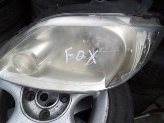 ΦΑΝΑΡΙ ΕΜΠΡΟΣ VOLKSWAGEN FOX ΟΔΗΓΟΥ 