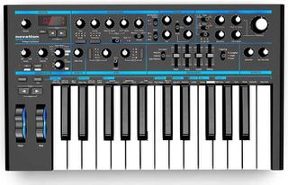 NOVATION BASS STATION II SYNTHESISER 25 KEYS - Novation