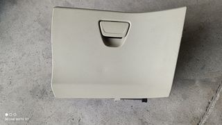 Ford fiesta 08-13 ντουλαπάκι ταμπλό