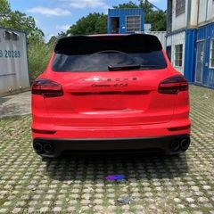 Porsche Cayenne 958 2010-2014 Bodykit Facelift 2018 LOOK-thumb-3