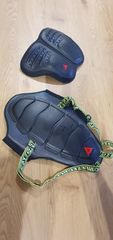 Πωλείται θώρακας και προστασία πλάτης Dainese