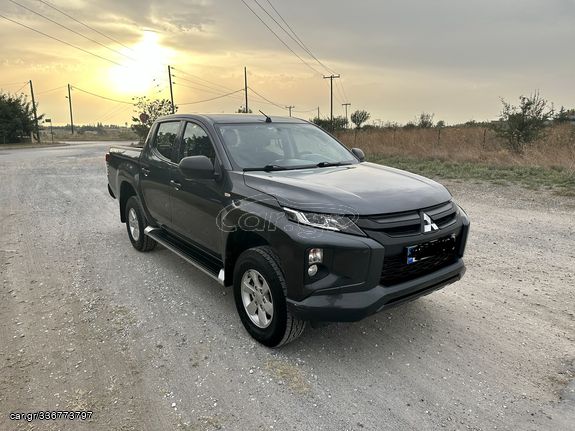 Mitsubishi L200 '20  Club Cab 2.2 Diesel Basis 4WD