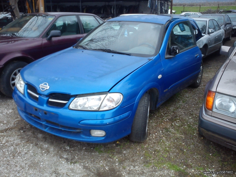 Nissan Almera 2002