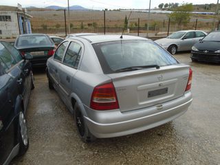 Opel Astra 2001-thumb-3