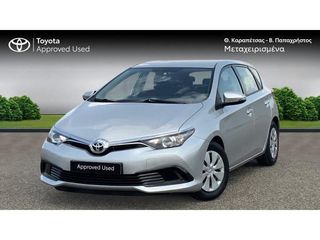 Toyota Auris '17 LIVE