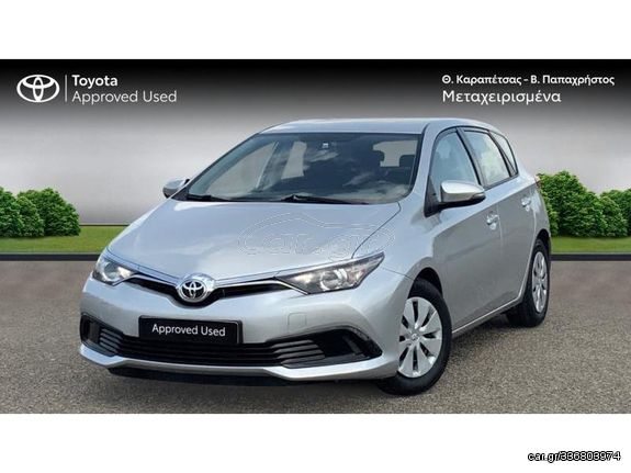 Toyota Auris '17 LIVE