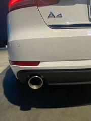 Audi A4 2016-thumb-1
