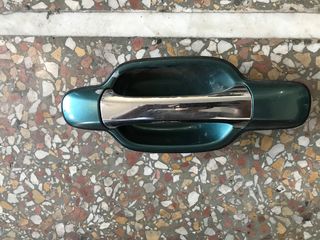 Χερούλι εξωτερικό πίσω δεξιά Isuzu D-max 2000-2006 