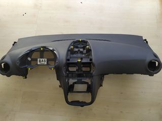 Ταμπλό μεταχειρισμένο από Opel Corsa D 2007-2014