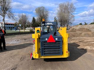 Φορτωτάκι Gehl 2019 R 260-thumb-1