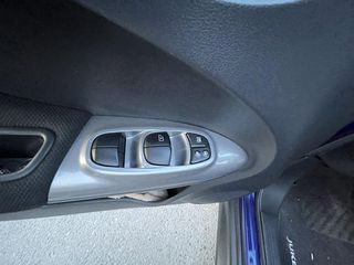 Nissan Juke 2017-thumb-9