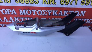 ΟΥΡΑ ΠΙΣΩ ΚΟΜΠΛΕ -> HONDA CBR 125R.. MOTO PAPATSILEKAS