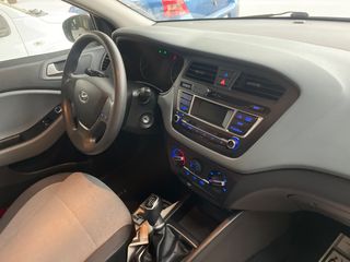 Hyundai i 20 2015 Diesel 1200-thumb-16