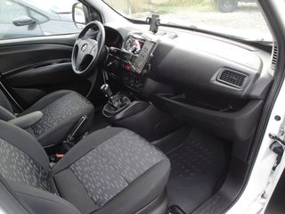 Φορτηγό Έως 7.5τ Opel 2018 COMBO VAN MAXI XL 1.600CDTI TURBO DIESEL 120Ps. EURO6 ΑΠΟ €13.500 ΤΩΡΑ €12.500 ΕΓΓΥΗΣΗ ΧΙΛΙΟΜΕΤΡΩΝ-thumb-32