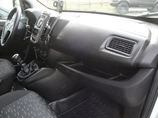 Φορτηγό Έως 7.5τ Opel 2018 COMBO VAN MAXI XL 1.600CDTI TURBO DIESEL 120Ps. EURO6 ΑΠΟ €13.500 ΤΩΡΑ €12.500 ΕΓΓΥΗΣΗ ΧΙΛΙΟΜΕΤΡΩΝ-thumb-33