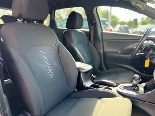 Hyundai i 30 2018 1.4 PASSION AUTOMATIC-thumb-14