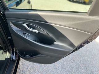 Hyundai i 30 2018 1.4 PASSION AUTOMATIC-thumb-20