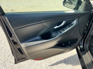 Hyundai i 30 2018 1.4 PASSION AUTOMATIC-thumb-36