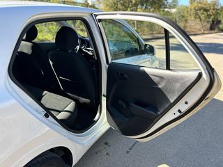 Kia Picanto 2019-thumb-12