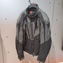 ΜΠΟΥΦΑΝ ΜΗΧΑΝΗΣ DAINESE G.K. ΠΡΟΣΦΟΡΑ 50% ΑΠΟ 300 ΣΤΑ 150