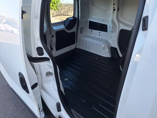 Φορτηγό Έως 7.5τ Peugeot 2017 Bipper-thumb-11