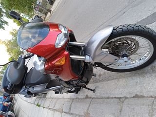 Aprilia Pegaso 650 2006-thumb-7