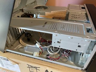 Thermaltake media center -thumb-3