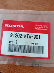 OIL SEAL,12X26X5 HONDA NSS250A