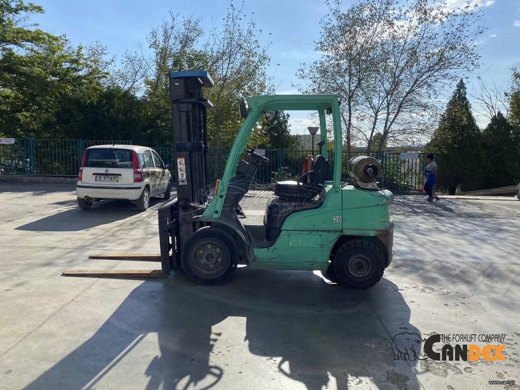CAT 2010 GP30N