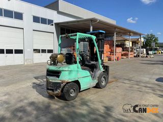 CAT 2010 GP30N-thumb-2
