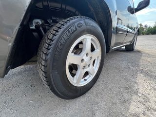 Jeep Grand Cherokee 2006 CRD-thumb-15