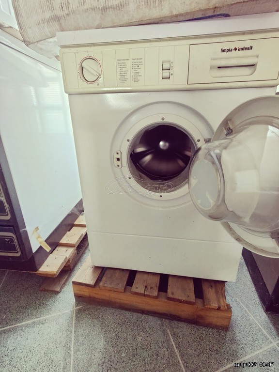 Πωλούνται Ηλεκτρικές Συσκευές 