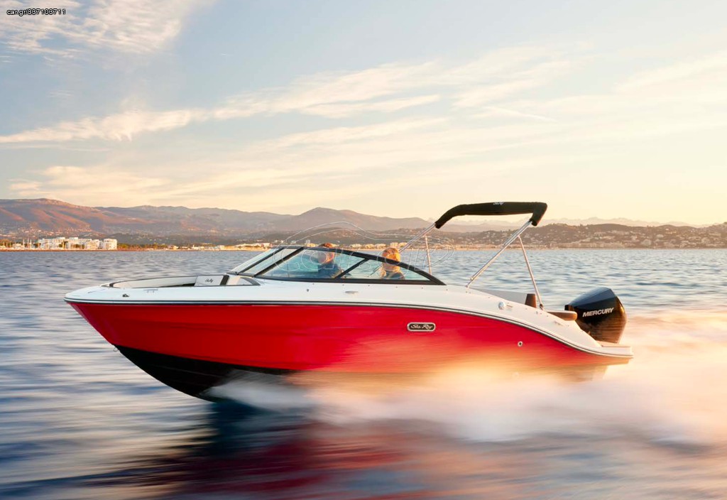 Sea Ray 2026 SPX 210 Outboard