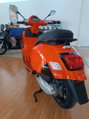 Vespa GTS Super Sport 300 2025 ΕΤΟΙΜΟΠΑΡΑΔΟΤΟ-thumb-4