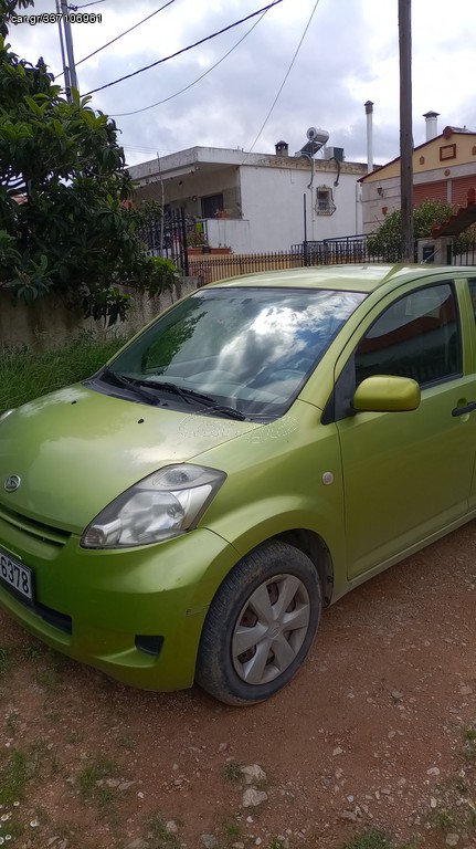 Car Gr Daihatsu Sirion